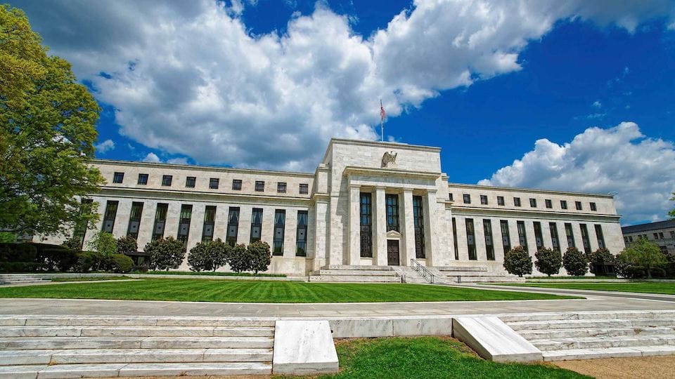 Supply Shocks and AI-Related Demand Blur Inflation Signals for the Fed