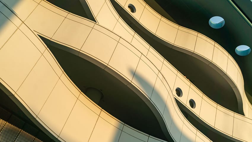 The Credit Market Lens: What BDC Markets Are Signaling About Private Credit Valuations